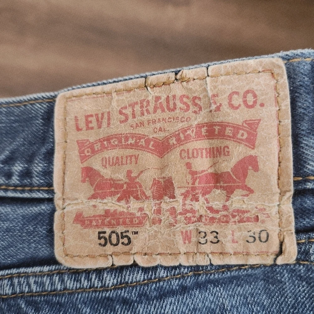 Levis these 505